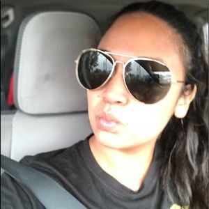 Meet your Posher, Aimee